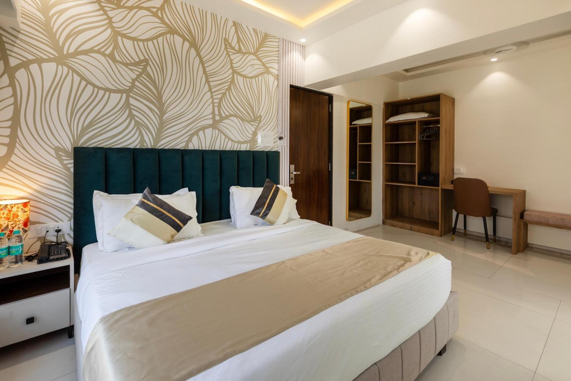 The Orion Premium Suites Mumbai Exterior foto