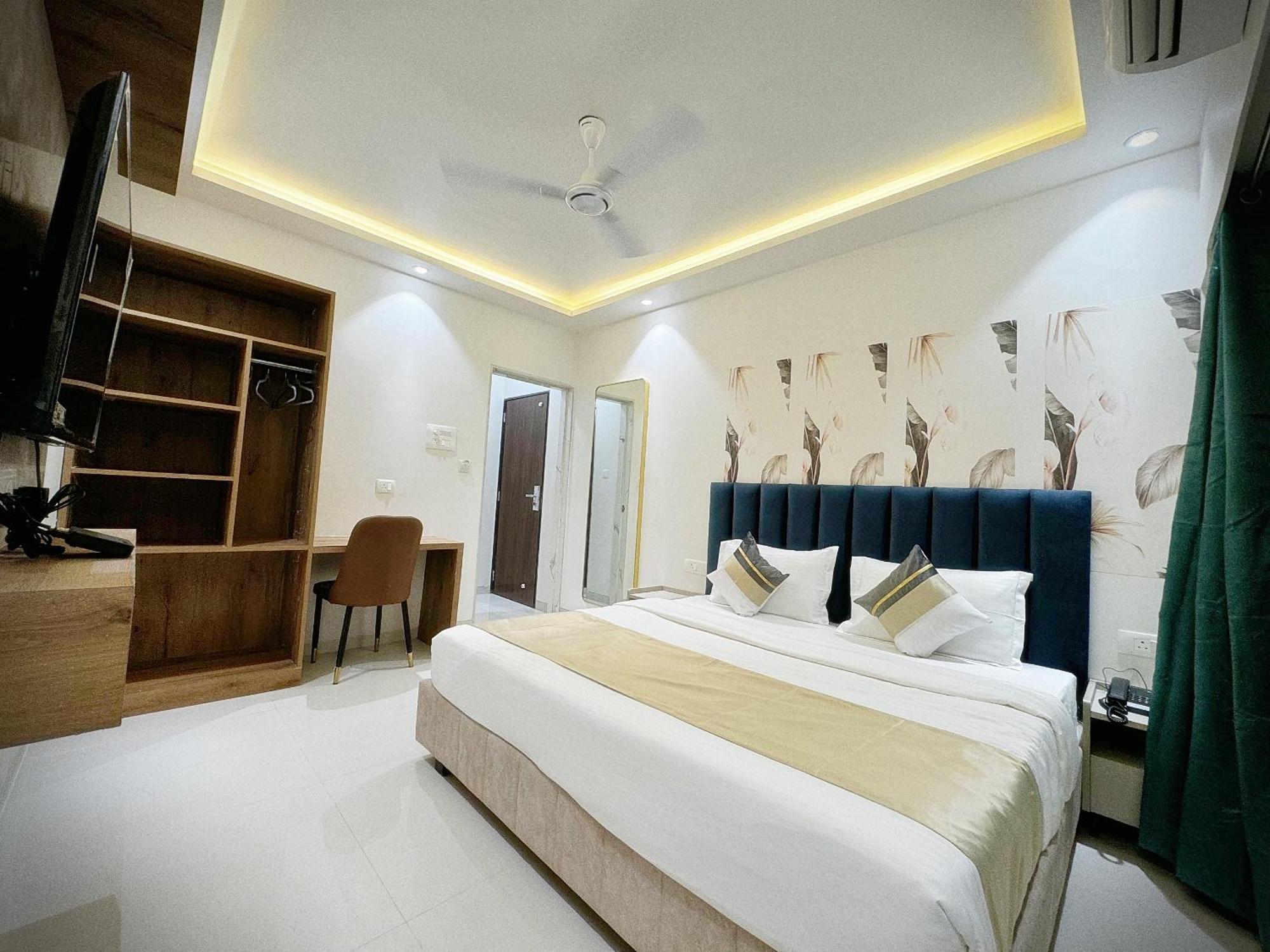 The Orion Premium Suites Mumbai Exterior foto