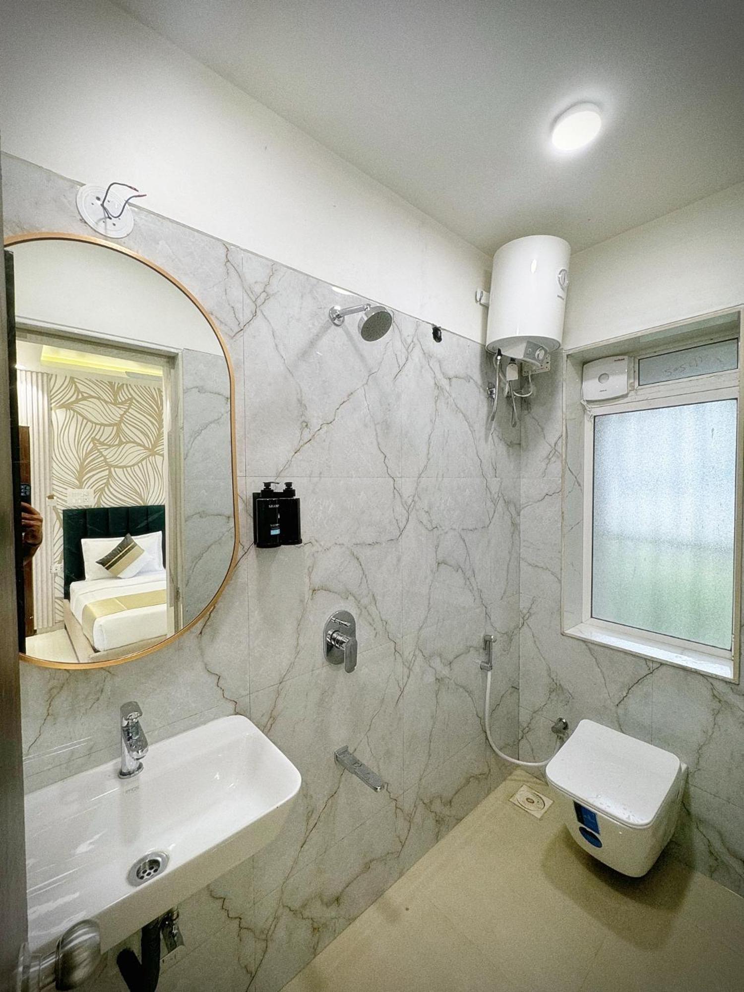 The Orion Premium Suites Mumbai Exterior foto